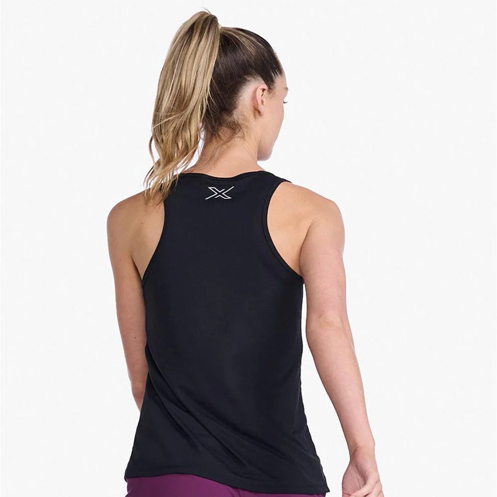 2XU Women Aero Singlet - Black / Silver Reflective - Image 3