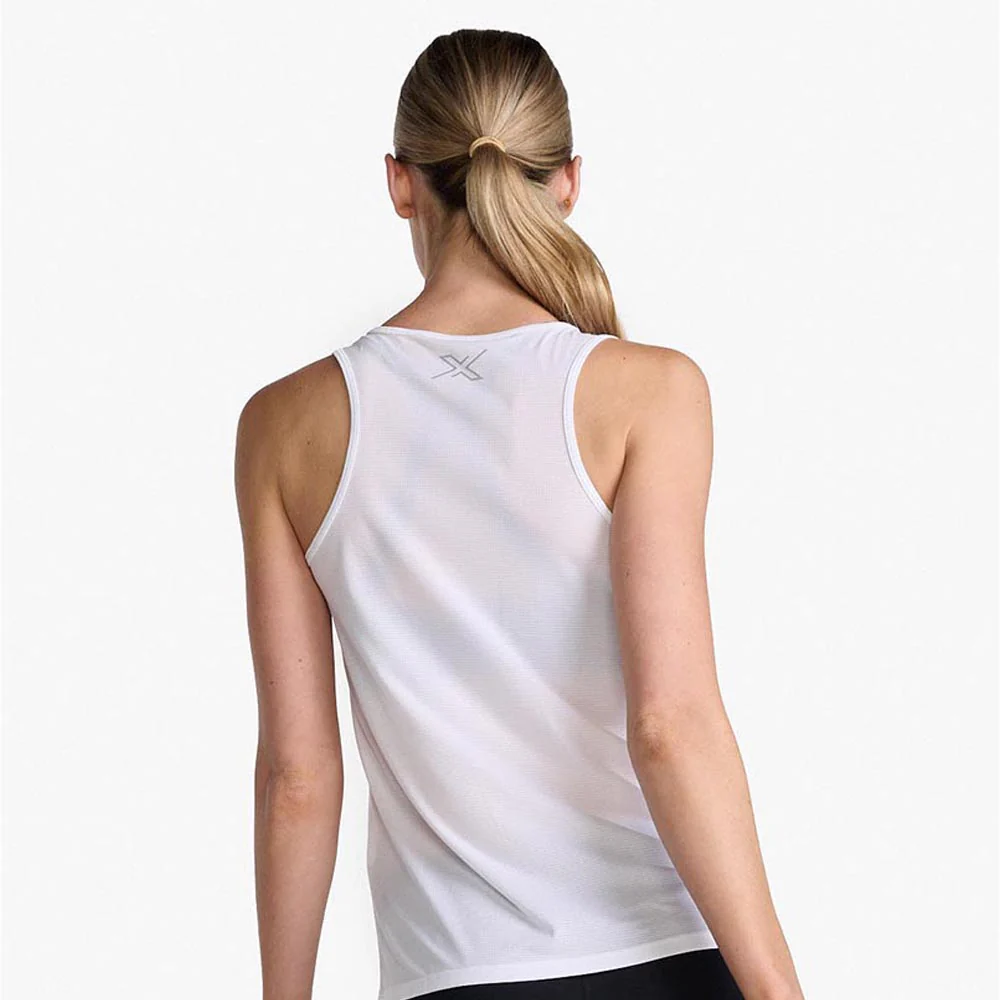 2XU Women Aero Singlet - White / Silver Reflective - Image 3