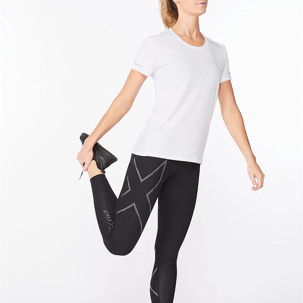 2XU Women Aero Tee - White / Silver Reflective - Image 4